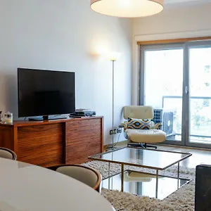 White Cozy Apartamento Lisboa